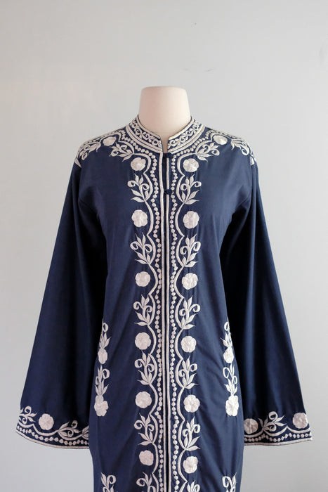 Vintage 1970's Navy & Ivory Embroidered Cotton Kaftan / L