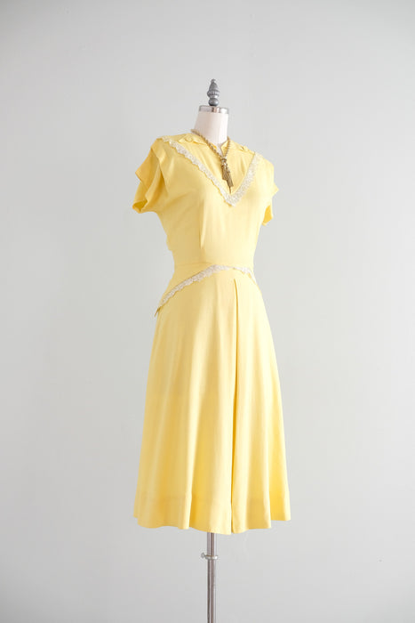 Vintage 1940's Daffodil Yellow Cotton Lace Day Dress / S