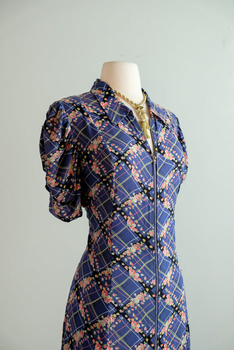 Vintage 1940's Plaid Floral Cotton Dressing Gown / M