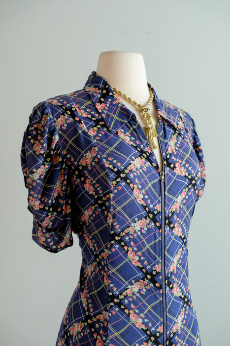Vintage 1940's Plaid Floral Cotton Dressing Gown / M