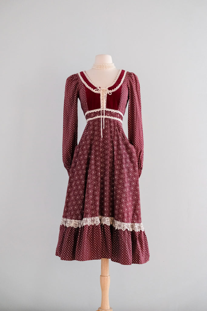 Vintage 1970's Autumnal Burgundy Calico Red Prairie Style Dress / S –  Xtabay Vintage