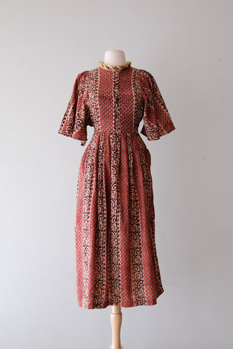 Superb 1970's Bohemian Paisley Printed Fall Dress / Sz M