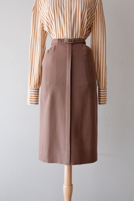 Sleek 1960's Mocha Wool Pencil Skirt / Sz S