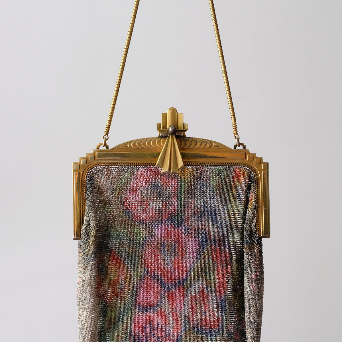 極美品✨ Ameri VINTAGE HEAVY CHAIN MESH BAG Ameri（アメリ）の「HEAVY CHAIN MESH BAG（ショルダーバッグ）」 - WEAR