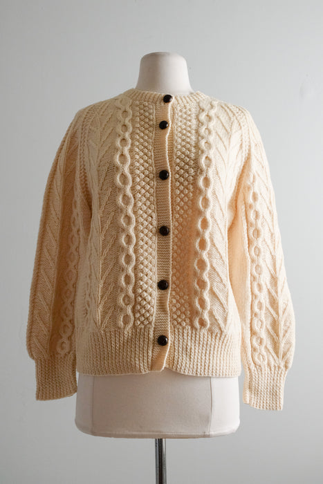 Lovely 1970's Cable Knit Aran Wool Cardigan Sweater/ Sz M