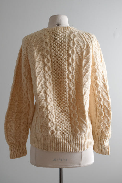 Lovely 1970's Cable Knit Aran Wool Cardigan Sweater/ Sz M