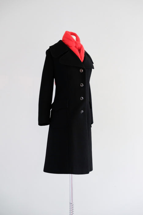 Chic 1960's Black Wool Overcoat Coat / Sz M