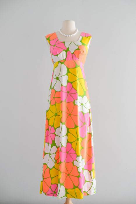 Vintage 1960's Spring Fling 🌺 Pink Floral Hawaiian Gown Aikane / XS