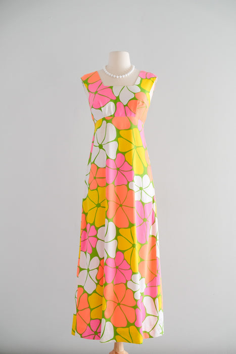 Vintage 1960's Spring Fling 🌺 Pink Floral Hawaiian Gown Aikane / XS