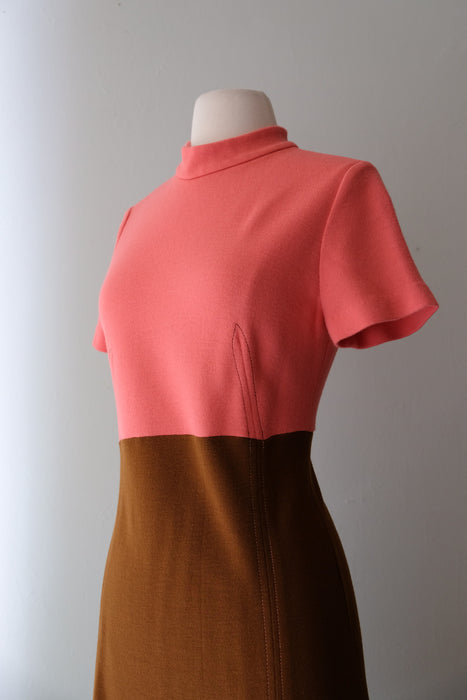 Cutest 1960's Hot Pink & Cocoa Mod Shift Dress / Sz M