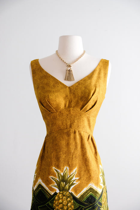 Vintage 1960's Pineapple 🍍 Hawaiian Dress by Island Casuals / S