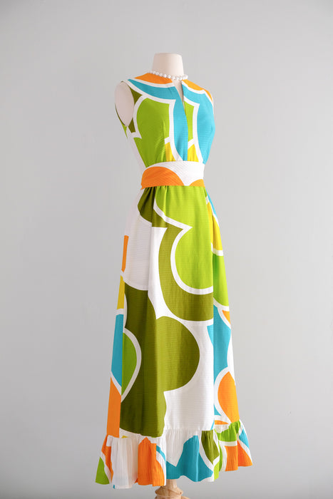 Vintage 1970's Groovy Green 🌴 Ribbed Cotton Gown by L.S. Ayres & Co. / S
