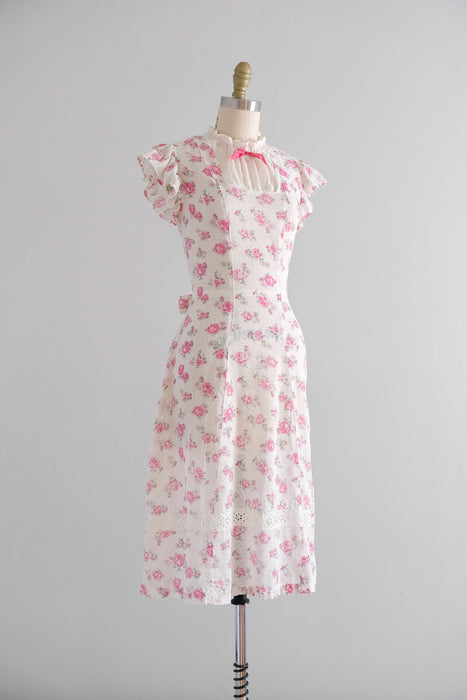 Vintage 1940's Ivory and Rose Cotton Lawn Dress / XS
