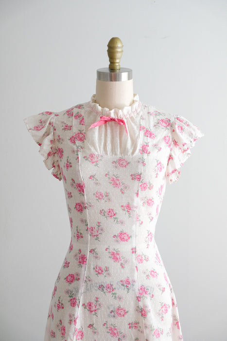 Vintage 1940's Ivory and Rose Cotton Lawn Dress / XS