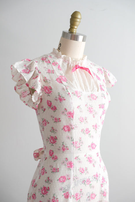 Vintage 1940's Ivory and Rose Cotton Lawn Dress / XS
