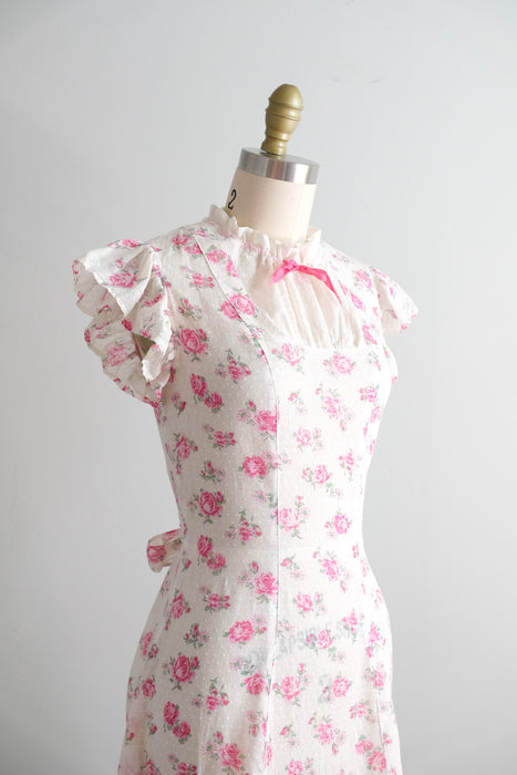 Vintage 1940's Ivory and Rose Cotton Lawn Dress / XS
