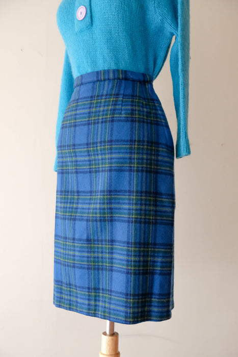 Perfect 1960's Lipman's Blue Plaid Wool Skirt / Sz S