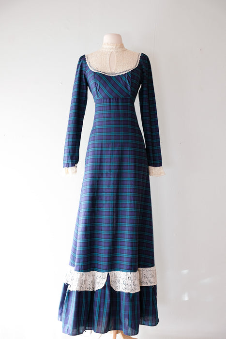 Festive 1970's Black Label Gunne Sax Tartan Plaid Maxi Dress / Sz SM Xtabay Vintage Festive 1970's Black Label Gunne Sax Tartan Plaid Maxi Dress / Sz SM Xtabay Vintage