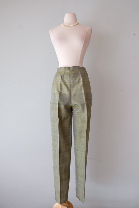 silk cigarette pants Sleek 1960's Green Thai Silk Cigarette Pants / Sz S – Xtabay Vintage silk cigarette pants Sleek 1960's Green Thai Silk Cigarette Pants / Sz S – Xtabay Vintage