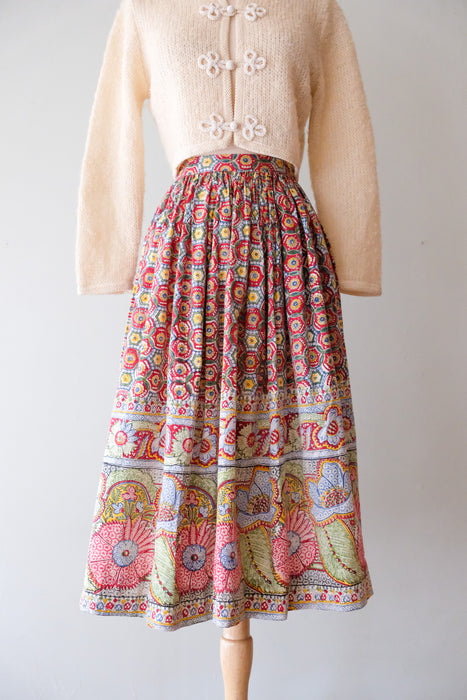 Lovely 1950’s Indian Floral Cotton Skirt / Sz XS