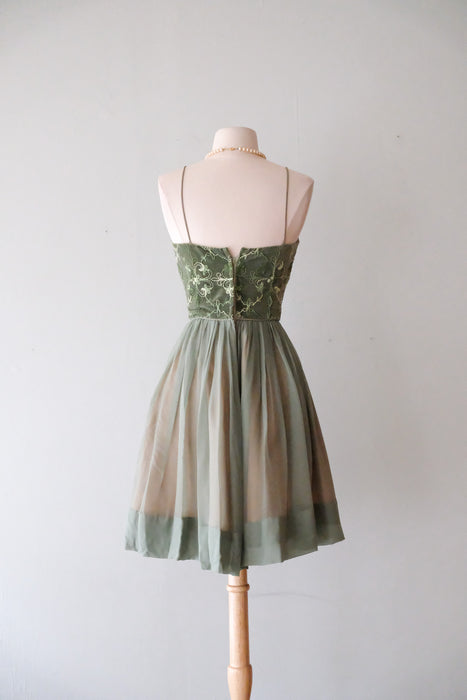 Ethereal 1960's Fairytale Sage Green Velvet Jr. Theme Party Dress / Sz Xtabay Vintage Ethereal 1960's Fairytale Sage Green Velvet Jr. Theme Party Dress / Sz Xtabay Vintage