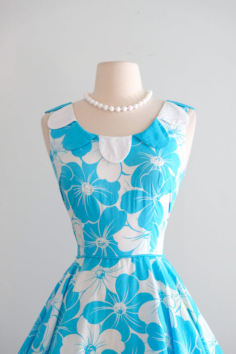 Vintage 1960's Aqua Blue Floral Cotton Dress with Petal Collar / S