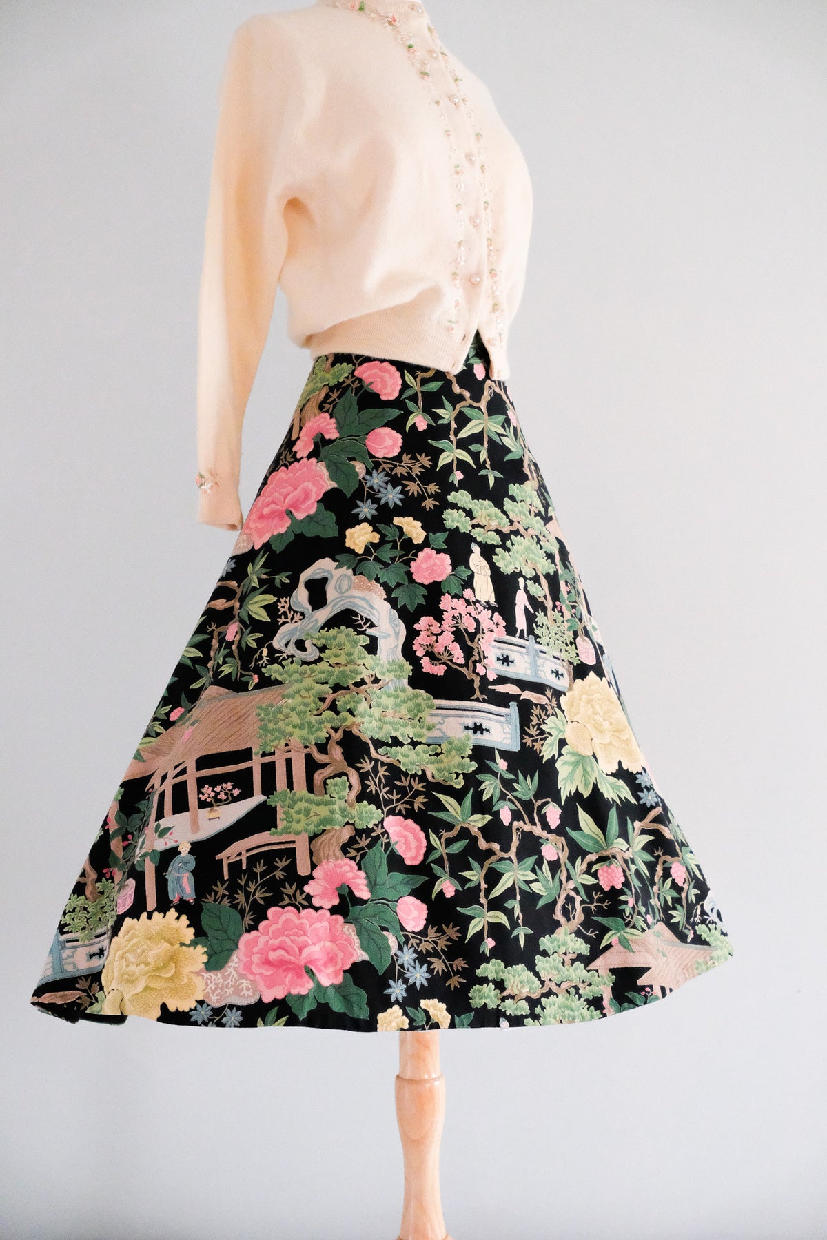 40's circle outlet skirt