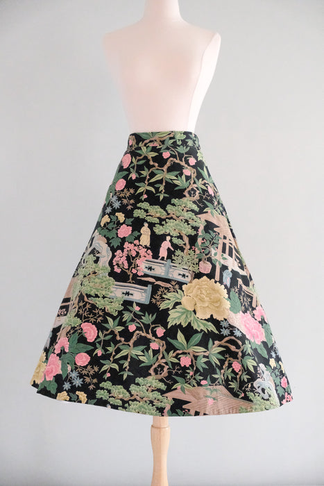 Gorgeous 1940's Asian Novelty Print Garden Circle Skirt / Sz M