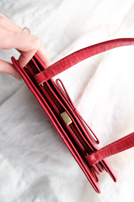 Adorable 1960's Red Square Bow Structured Leather Handbag