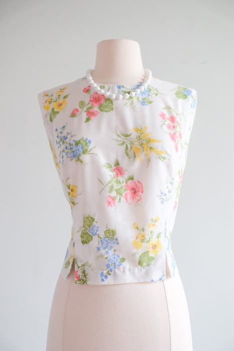 Vibrant 1960's Spring Garden Sleeveless Cotton Top / Sz ML