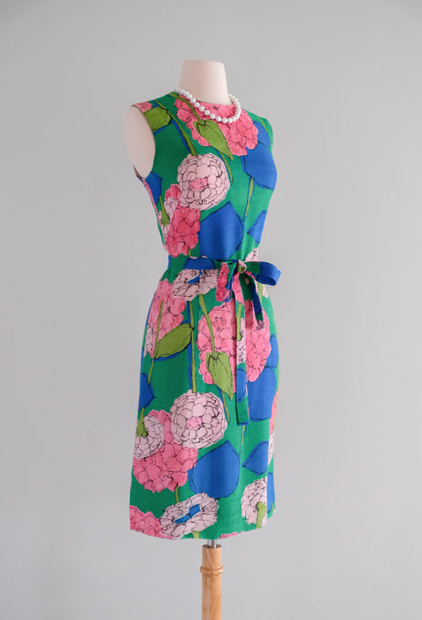 Elegant 1960's Fauvist Hydrangea Shift Dress / Sz M