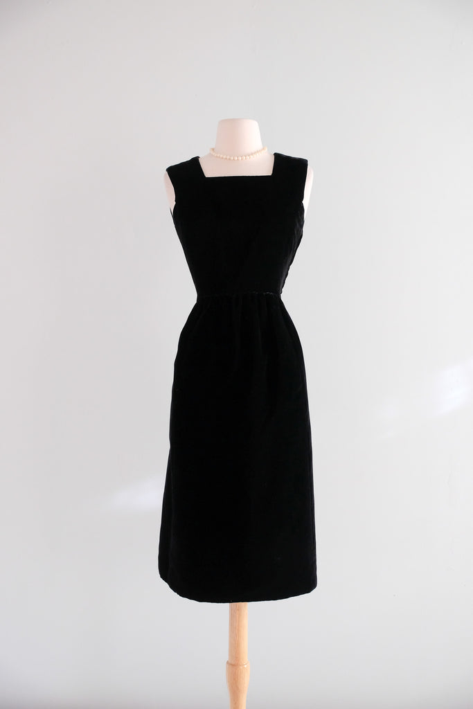 Vintage 1960's Little Black Velvet Dress & Jacket / S – Xtabay Vintage