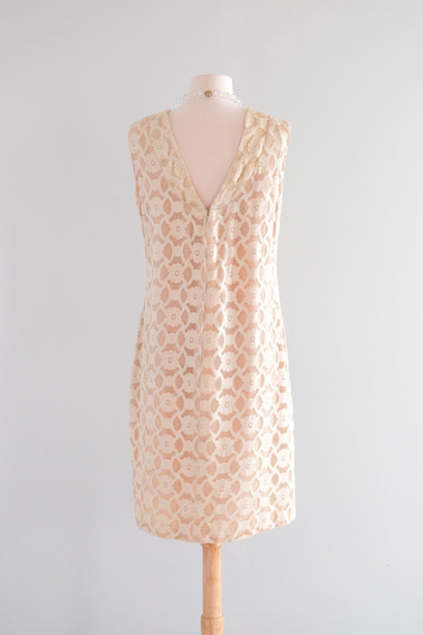 Darling 1960's Blush Pink & Ivory Lace Shift Dress / Sz Large