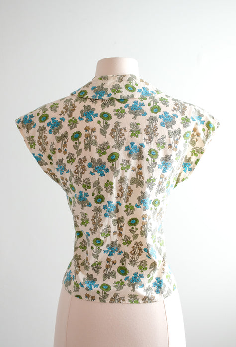 Darling 1960's Spring Flowers Cap Sleeve Blouse / Sz M