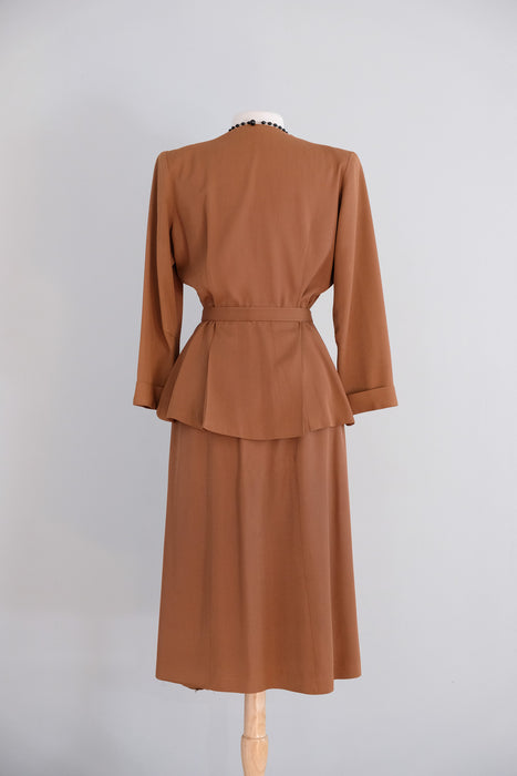 Vintage 1940's Russet Brown Ladies Gabardine Suit with Scalloped Jacket / ML