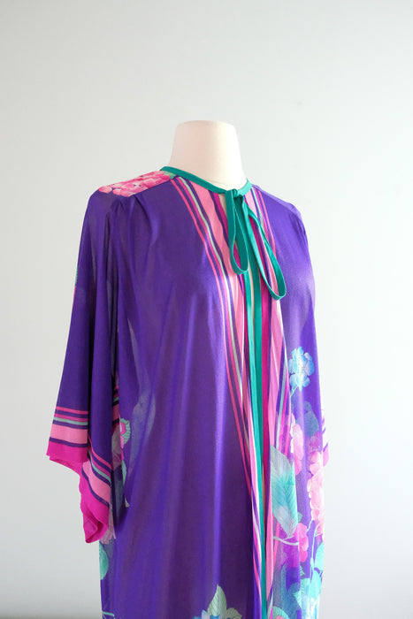 Tropical 1970's GOTTEX Vintage Violet Hydrangea Fringe Robe Cover-up / Sz M