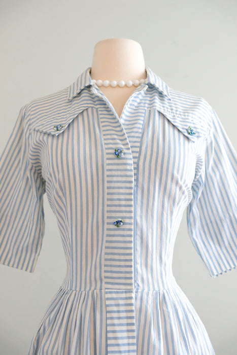 Sweet 1950’s Baby Blue Seersucker Shirt Dress / Sz M