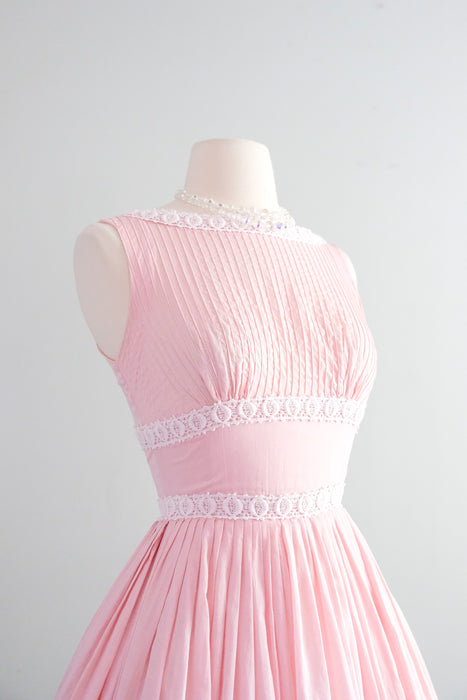 Sweetest 1950's Baby Pink Pintuck & Lace Cotton Day Dress / Sz XS