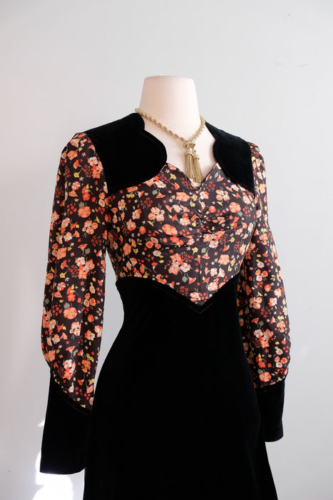 Vintage 1960's Fall Floral Velvet Mini Dress / S