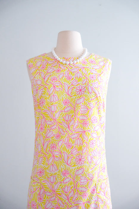 The Lilly! 1960's Strawberry Lemonade Floral Summer Shift Dress by Lilly Pulitzer / Sz ML