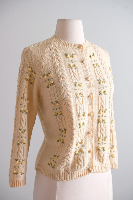 Vintage 1960's Ivory Wool Knit Cardigan with Petite Yellow Roses by Foxridge / SM