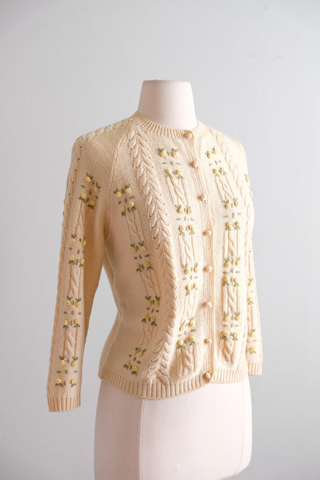 Vintage 1960's Ivory Wool Knit Cardigan with Petite Yellow Roses by Foxridge / SM