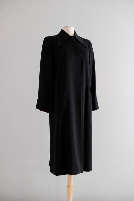 Vintage 1940's Black Wool Gabardine Swagger Coat by Julliard / M