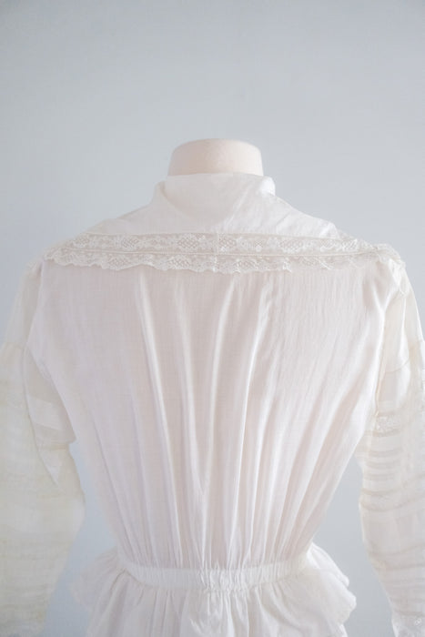 Exquisite Antique Edwardian Ivory Cotton Lawn Gown / XS/S