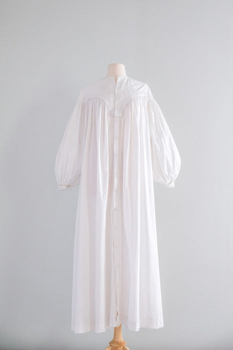 Incredible Edwardian Cotton Night Gown / M/L