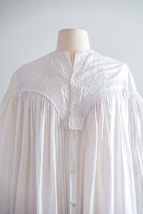 Incredible Edwardian Cotton Night Gown / M/L