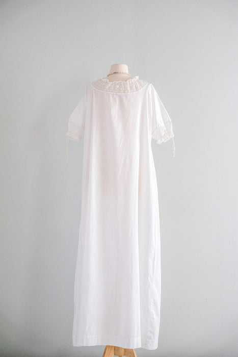Delightful Edwardian Lace & Cotton Night Gown / M/L