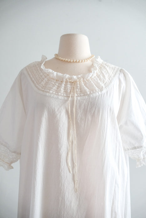Delightful Edwardian Lace & Cotton Night Gown / M/L