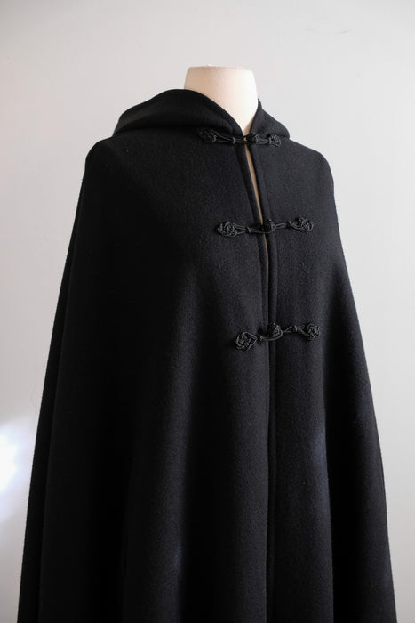 Vintage 1970's Witchy Black Wool Hooded Full Length Cloak / OS