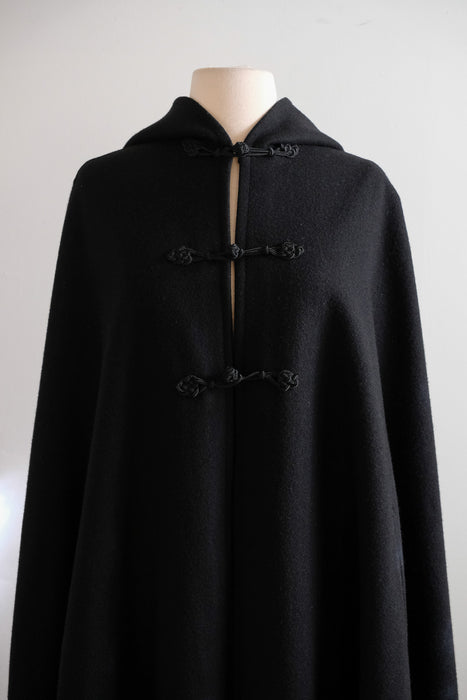 Vintage 1970's Witchy Black Wool Hooded Full Length Cloak / OS